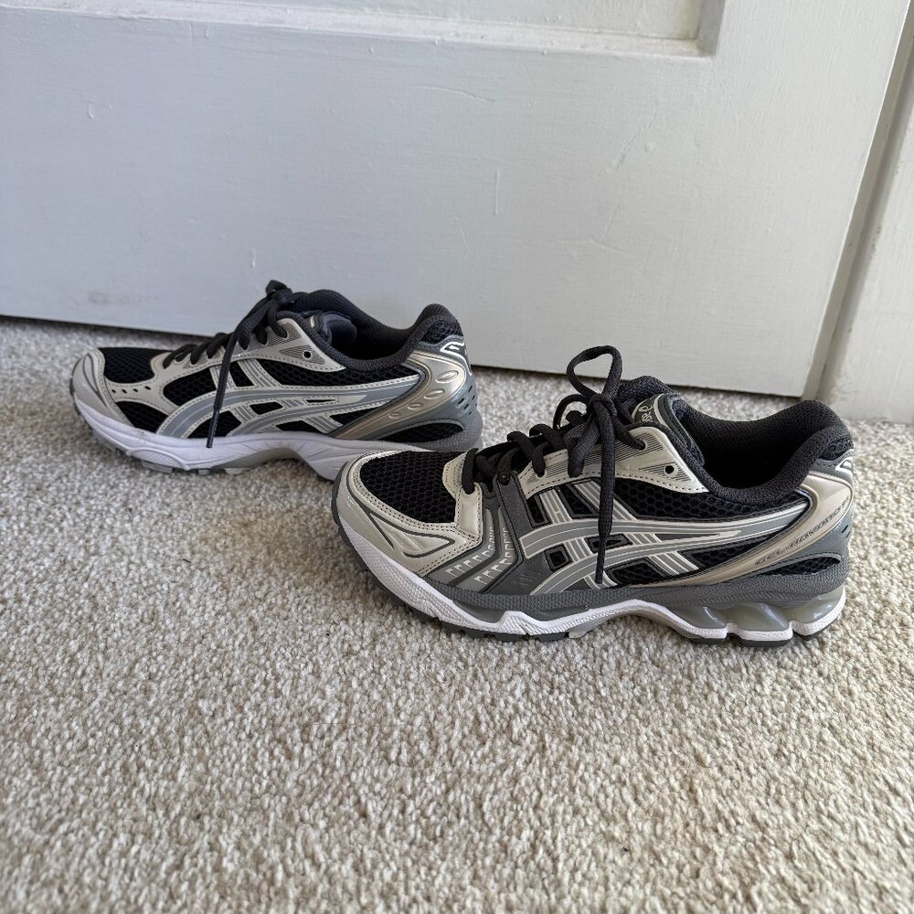 ASICS Gel-Kayano 14